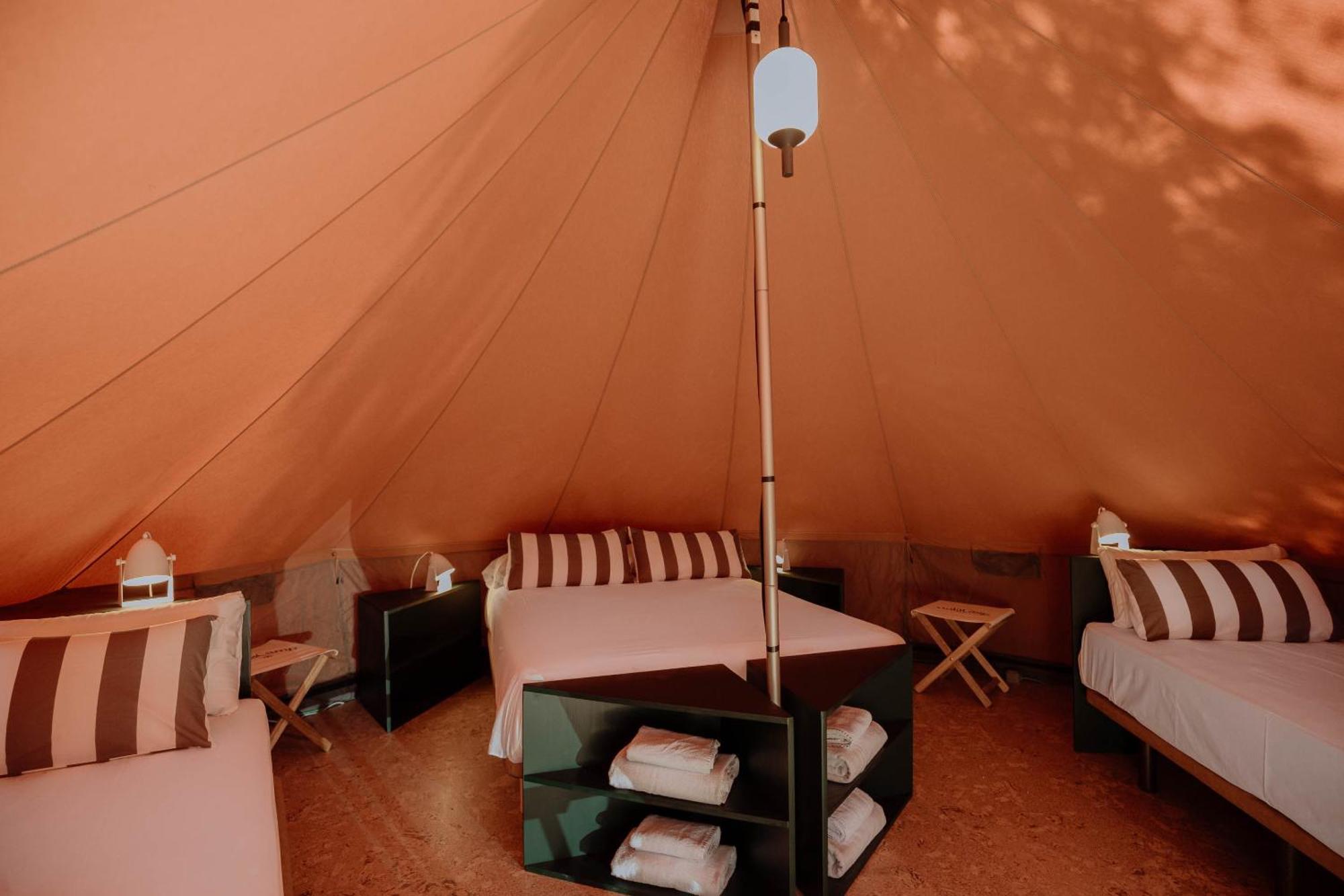 Holacamp Sitges Fun Ξενοδοχείο Εξωτερικό φωτογραφία